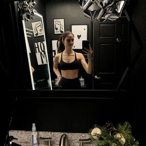 Meet your Posher, Sofia